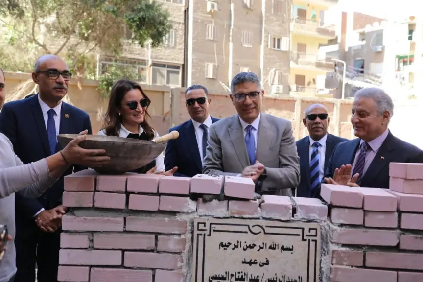 عادل النجار 
