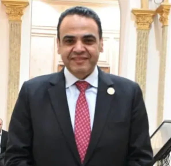 النائب نادر الخبيري