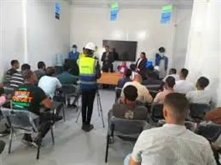 جانب من الدورات التدريبيه 