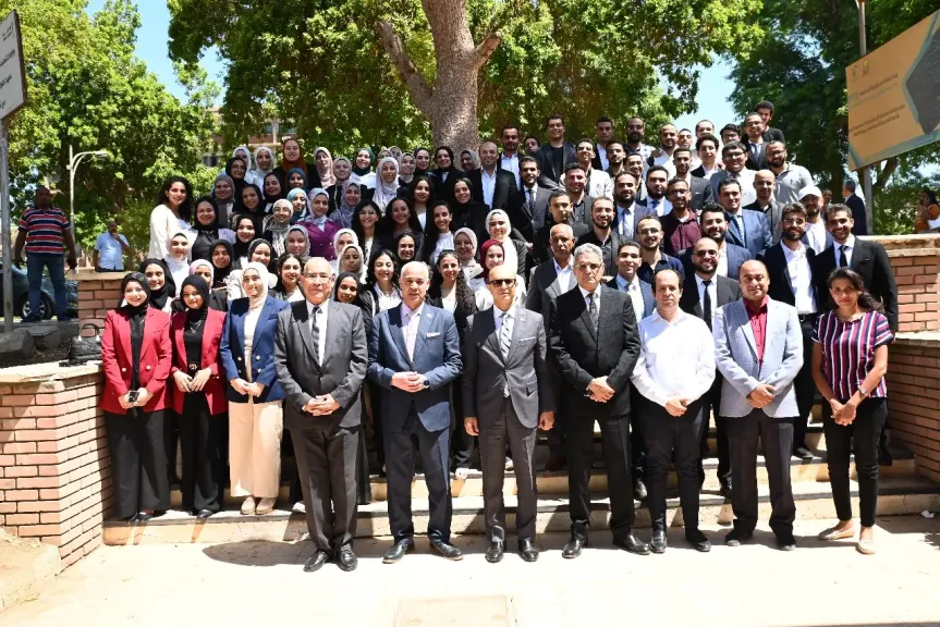 رئيس جامعة أسيوط 