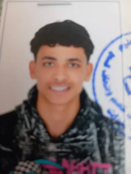 الطالب محمد احمد هاشم المركز الثالث