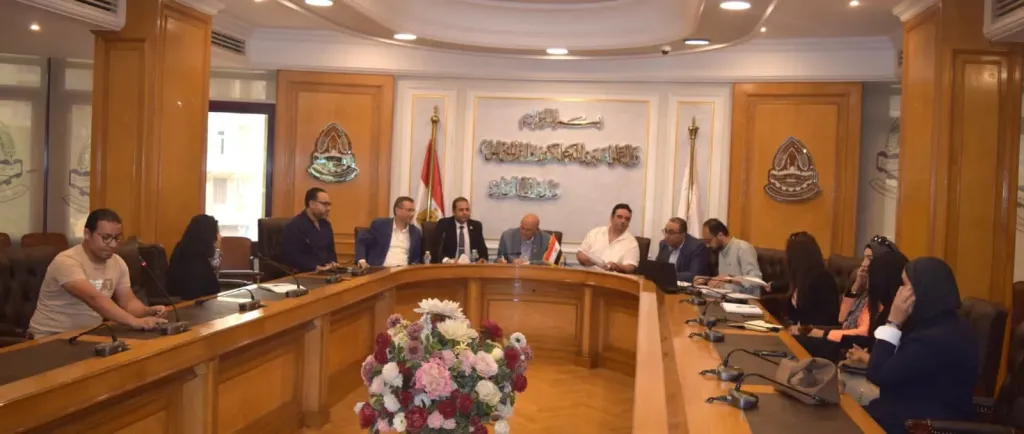 غرفة القاهرة 