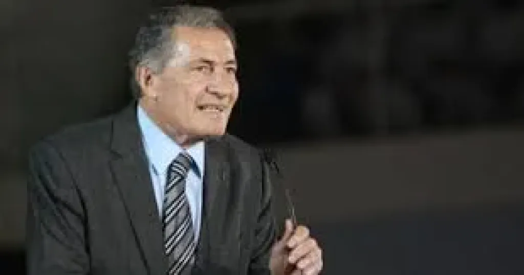 حسن مصطفى رئيس الاتحاد الدولي لكرة اليد
