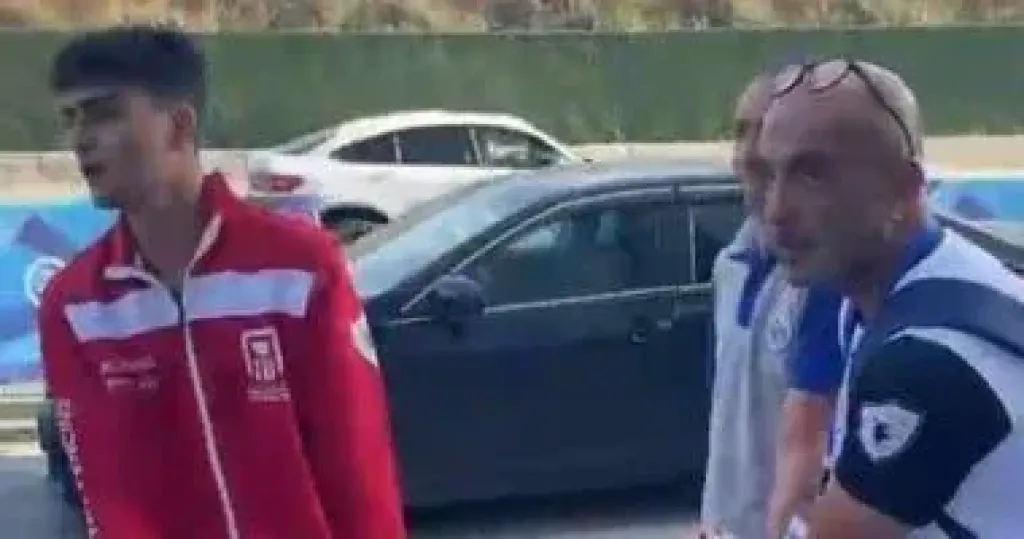 محمد حمزة لاعب منتخب مصر لسلاح الشيش