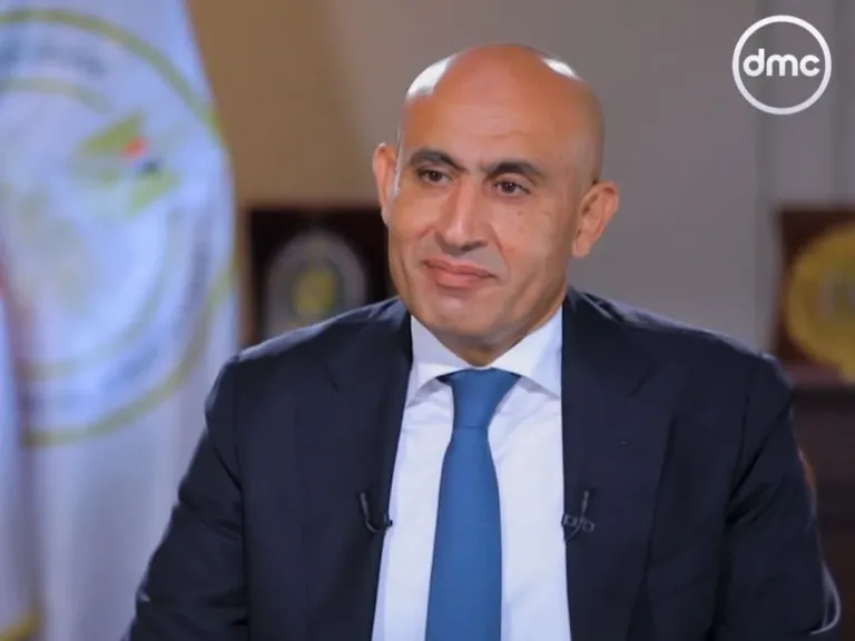محمد عبد اللطيف وزير التربية والتعليم