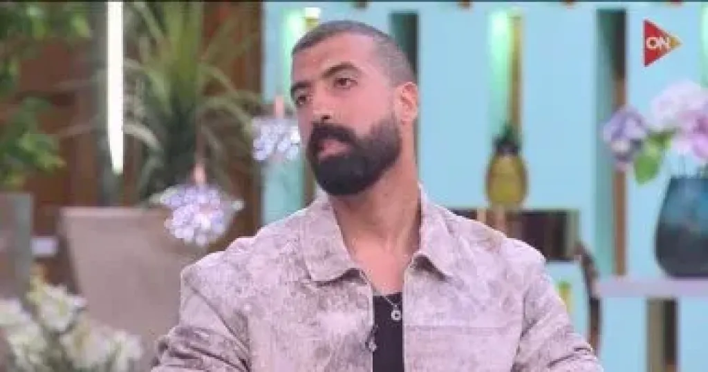 ستاند آب كوميديان وصانع المحتوى محمد حلمي