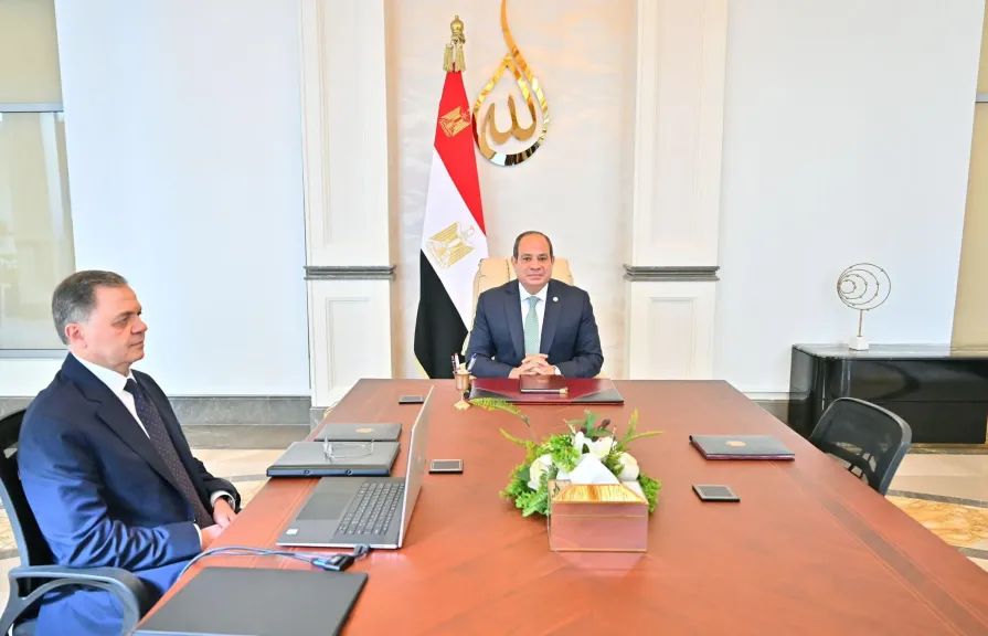 اجتماع الرئيس السيسي بوزير الداخلية