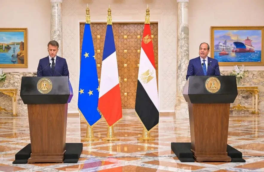 الرئيس السيسى وماكرون