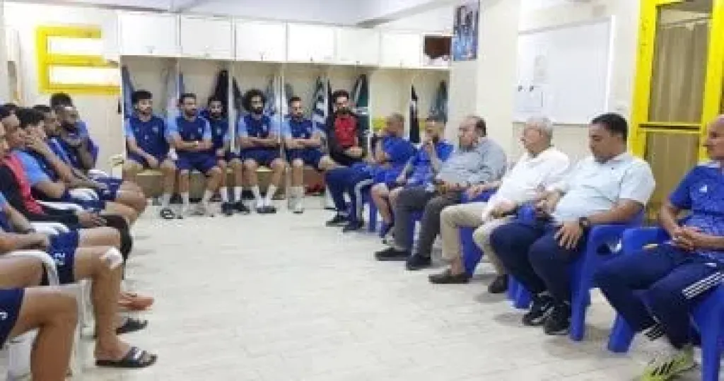 المقاولون