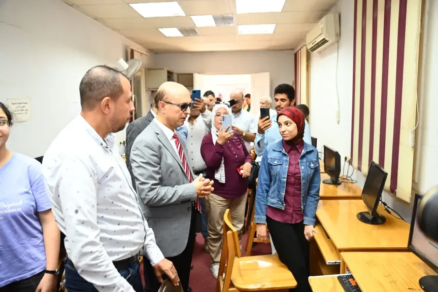 رئيس جامعة 