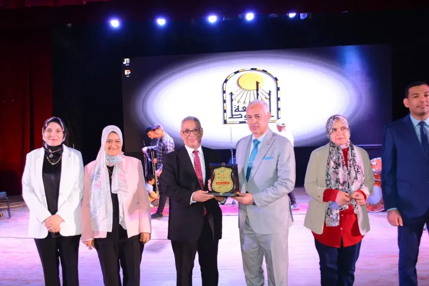 نائب رئيس جامعة 