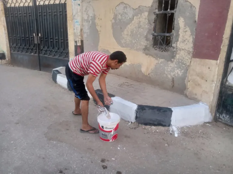جانب من متابعه 