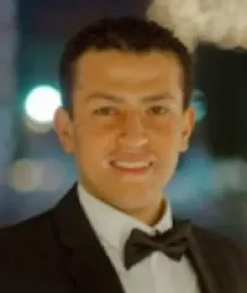 الكاتب الصحفي رامي رشاد بمؤسسة اخبار اليوم