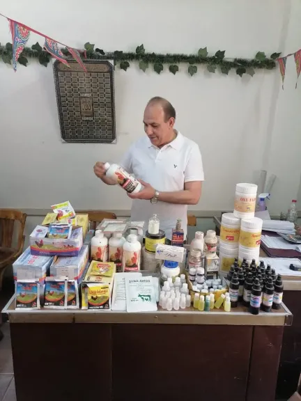 اللواء د. ابراهيم محمد متولي وكيل الوزارة مدير مديرية الطب البيطري 