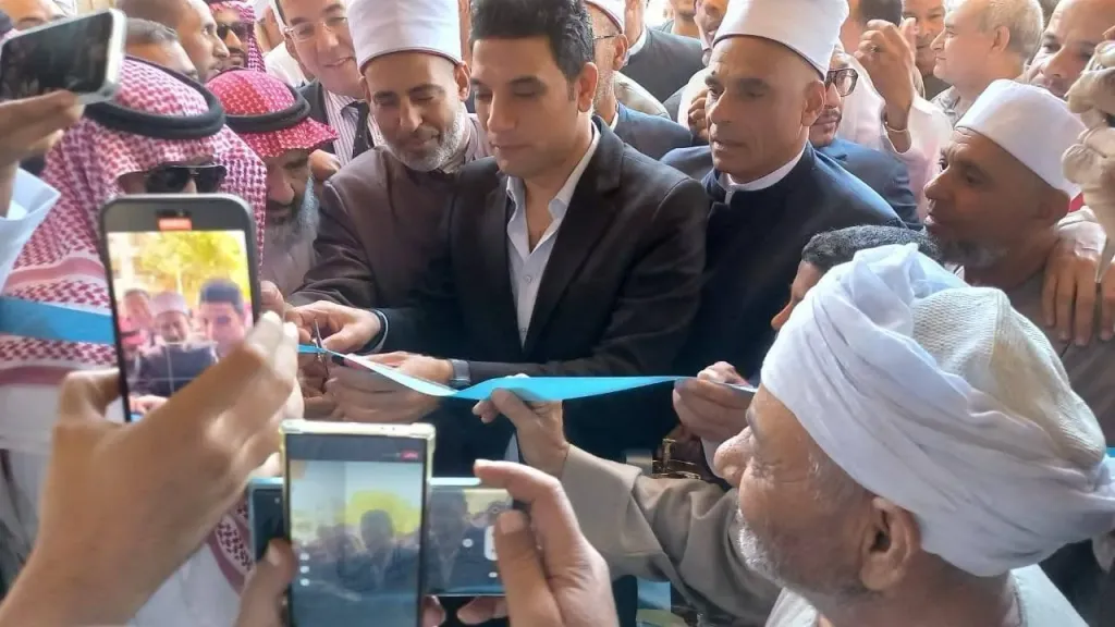 جانب من افتتاح المسجد 