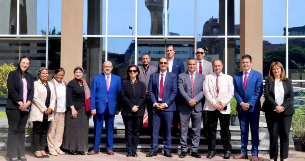 جانب من الزيارة 