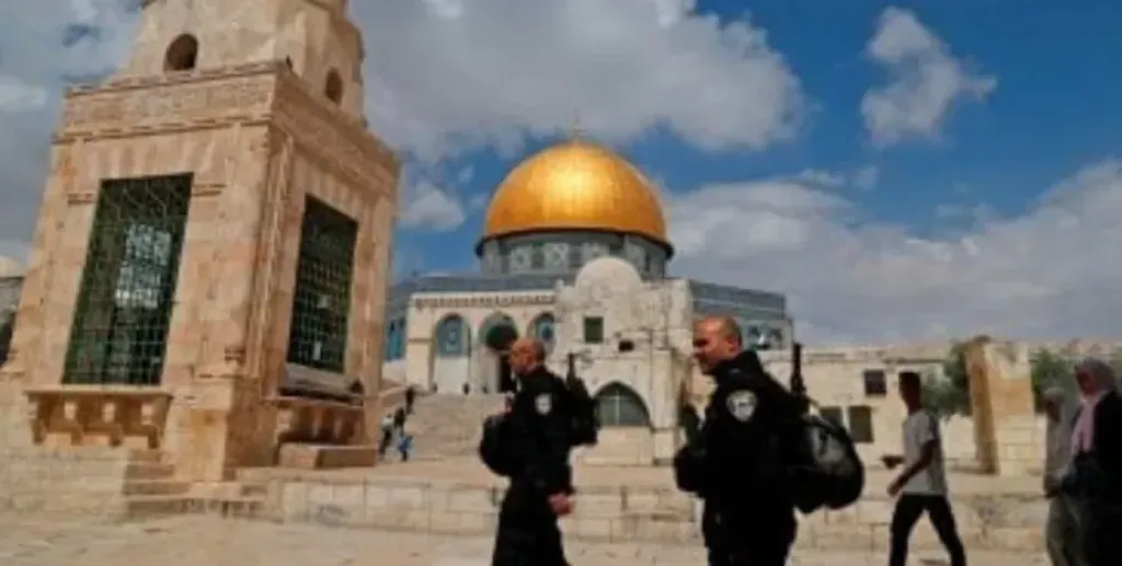 القدس 
