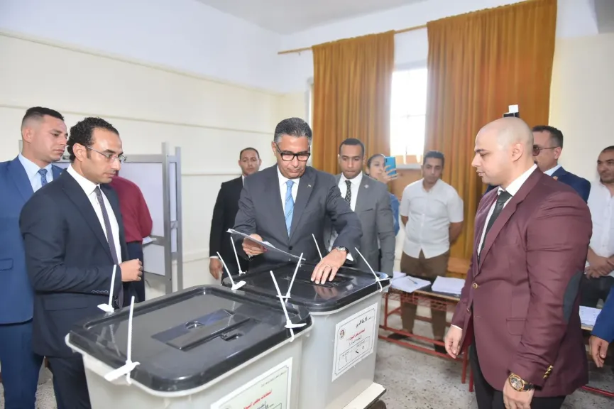 الدكاور شريف فاروق وزير التموين