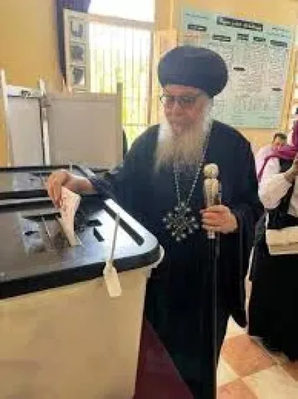 سكرتير المجمع المقدس 