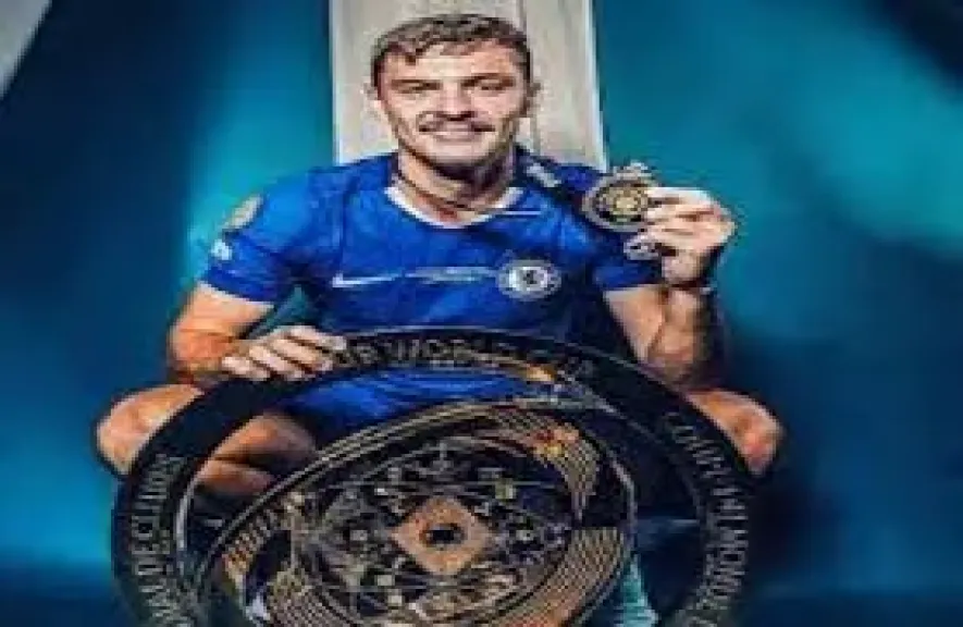 دوسبري هال