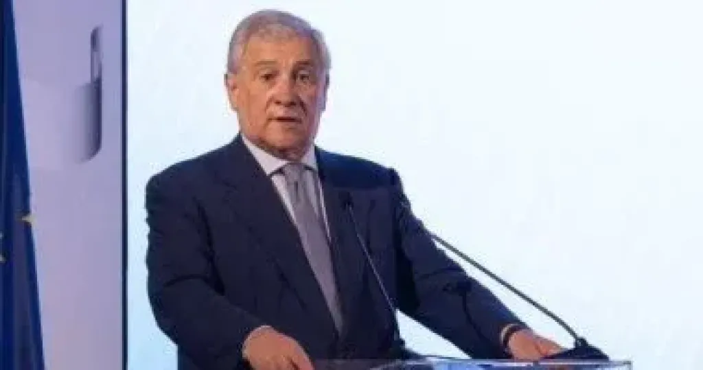 وزير خارجية إيطاليا أنطونيو تاياني