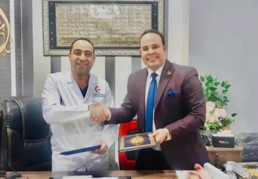 نقابة أطباء البحر الأحمر توقع بروتوكول تعاون لتطوير الكوادر الطبية