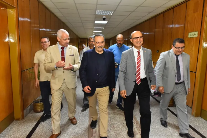 رئيس جامعة 