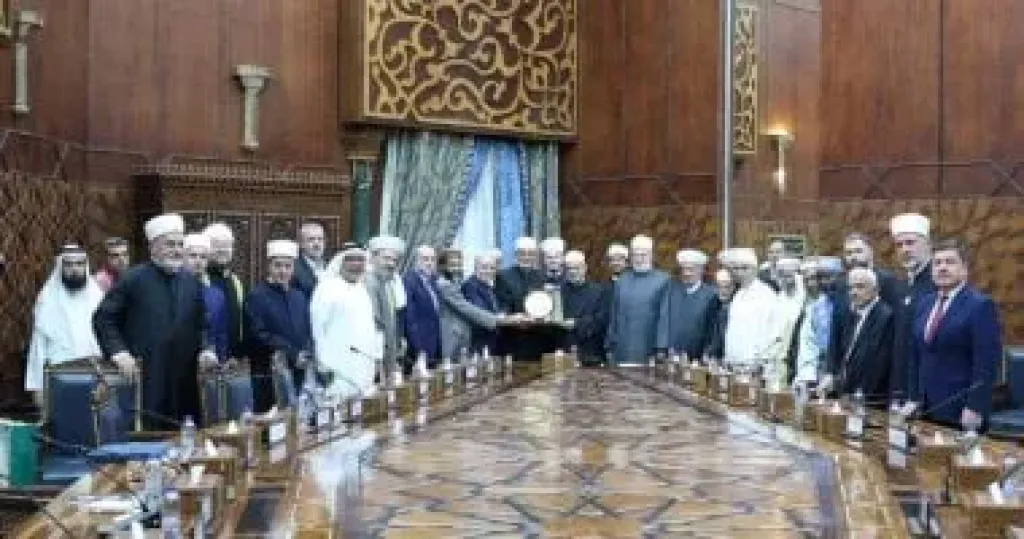 الإمام الأكبر يستقبل وفد وزراء الأوقاف والمفتين