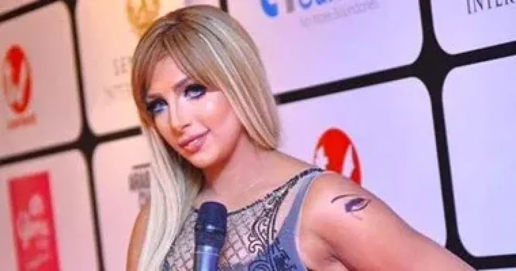 سارة خليفة 