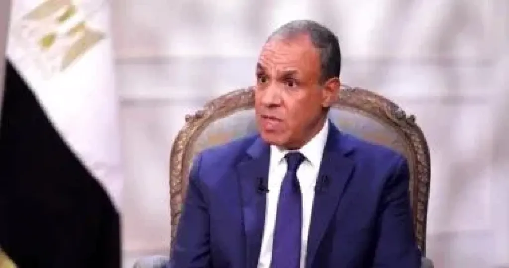 وزير الخارجية 