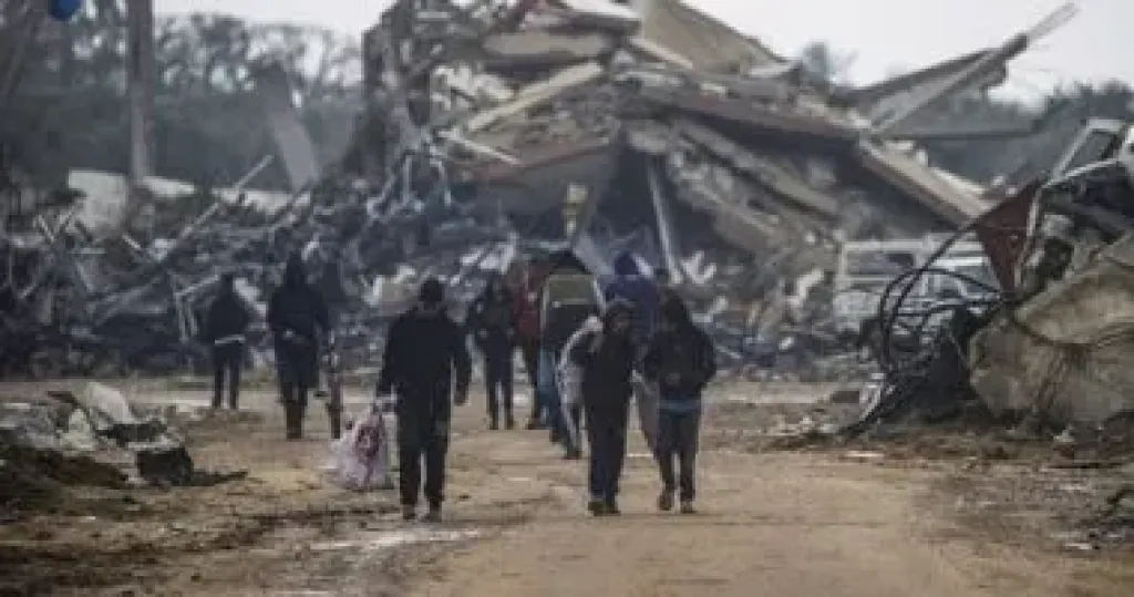 استشهاد 8 فلسطينيين فى قصف إسرائيلى