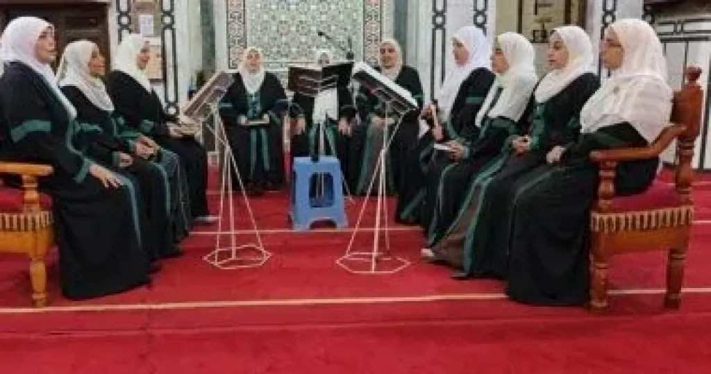  الواعظات  