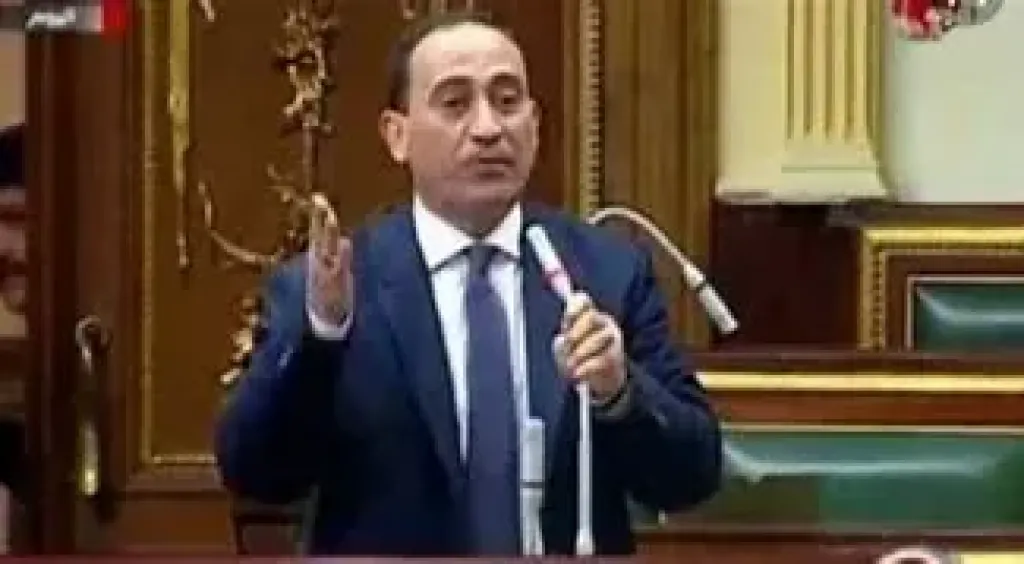 النائب محمد عبدالله  زين الدين