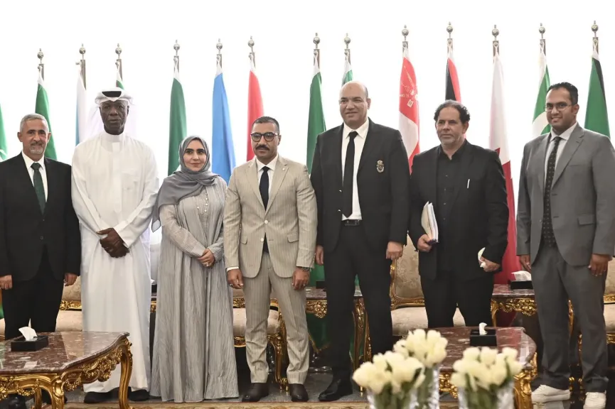 جانب من الاجتماع 