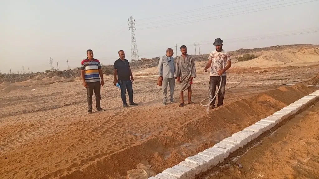 جانب من متابعه 