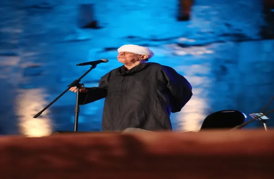 ياسين التهامي يُوجه الدعوة لتأمل معاني الحب الإلهي