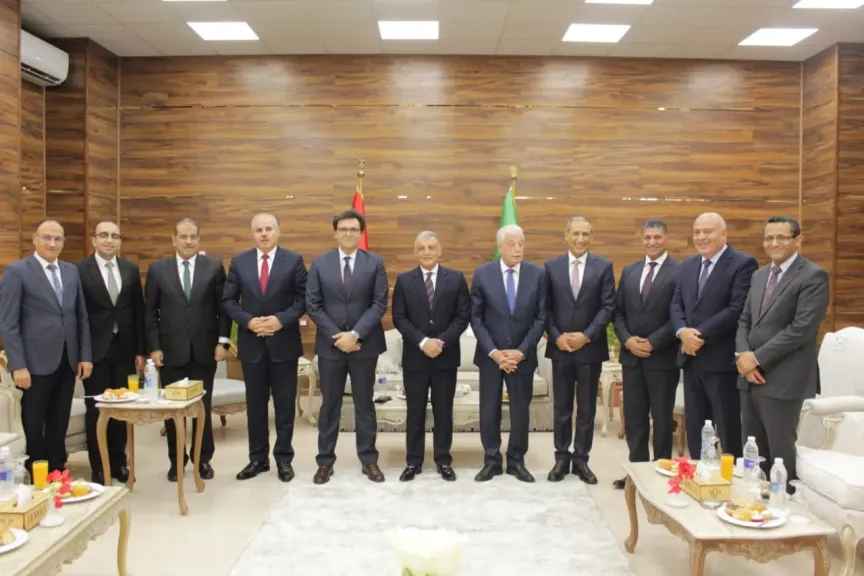 وزير الثقافة خلال فعاليات الدورة الثالثة من ملتقى السمسمية القومي