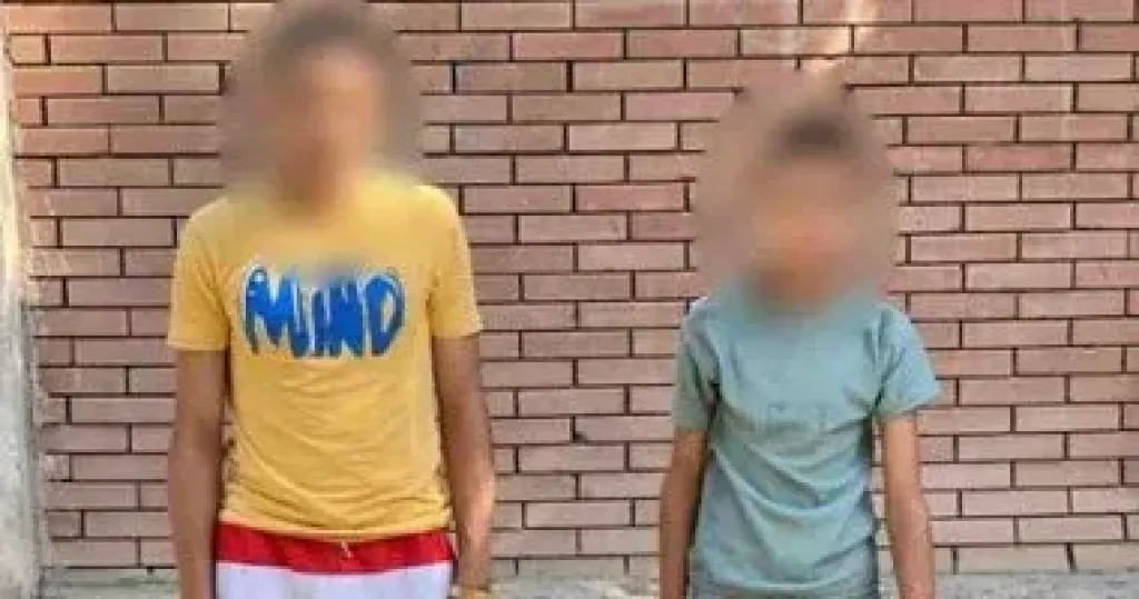 المتهمين 