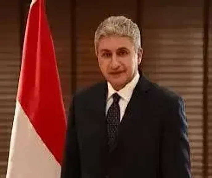 وزير السياحة 