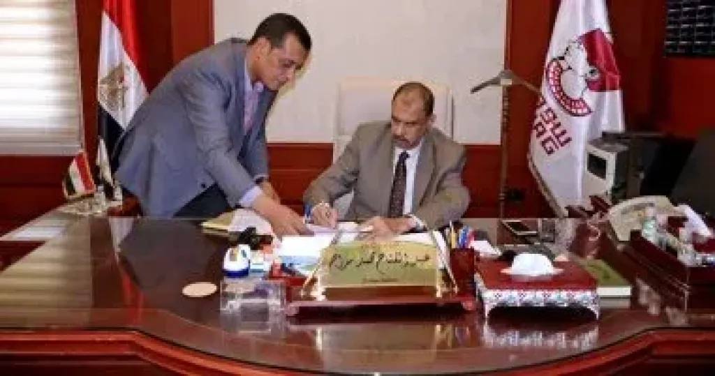 المحافظ 