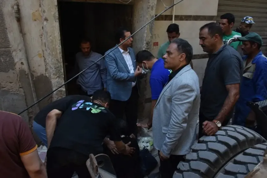متابعة حادث انهيار عقار الزقازيق
