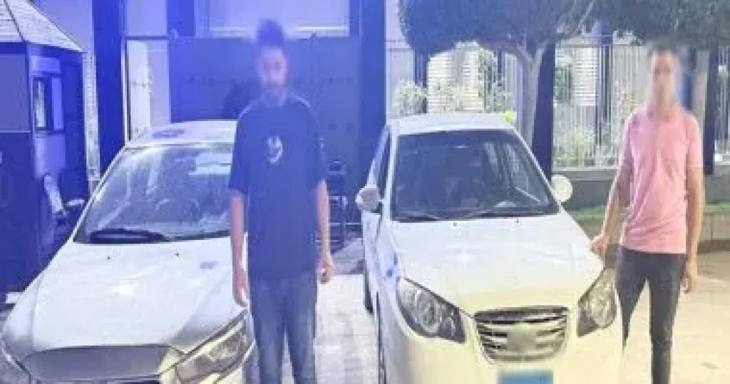 المتهمين 