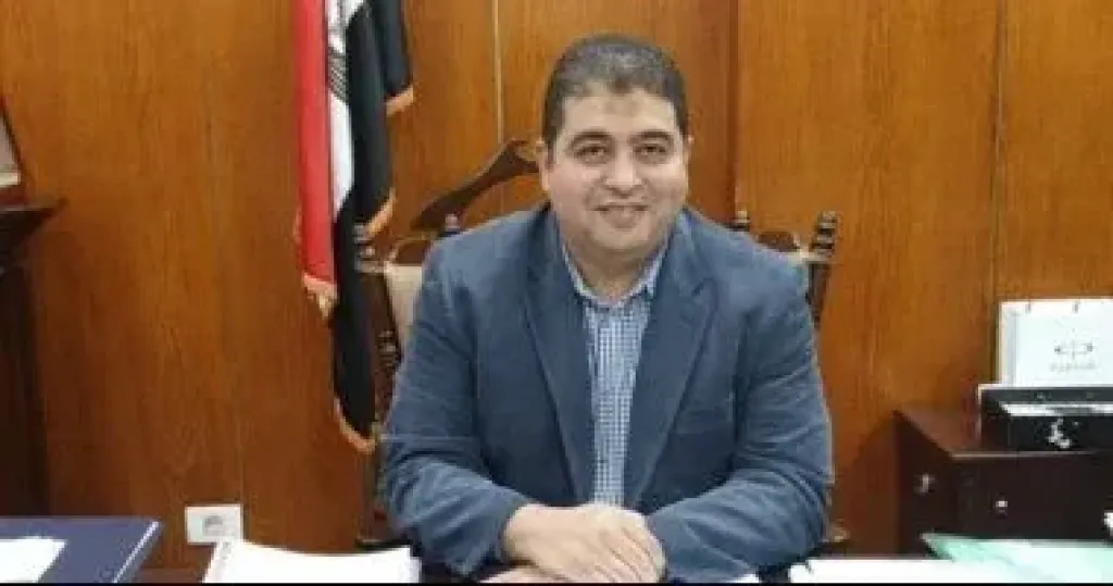 الدكتور شريف الأنواري 