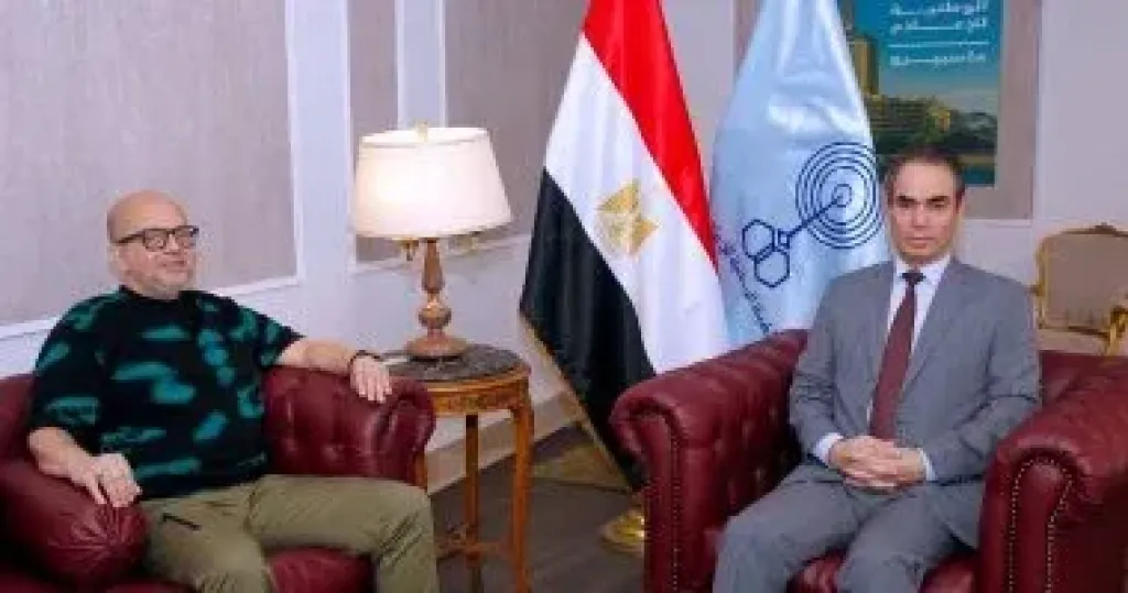 عمر طاهر  