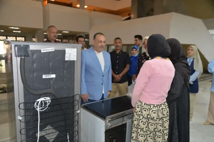 محافظ أسيوط 