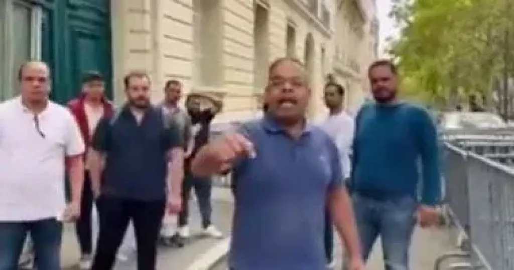 شباب مصر بفرنسا