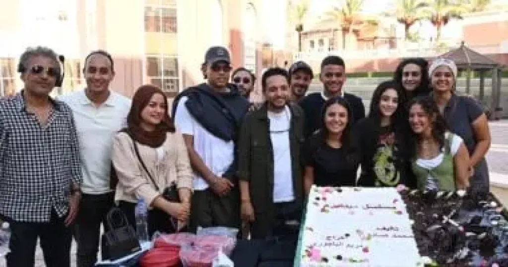 مسلسل ميد ترم  