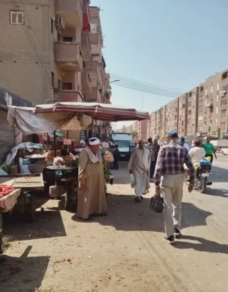جانب من متابعه 