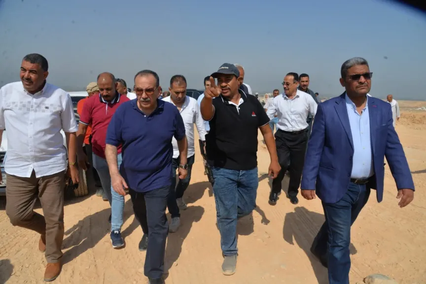 محافظ أسيوط 