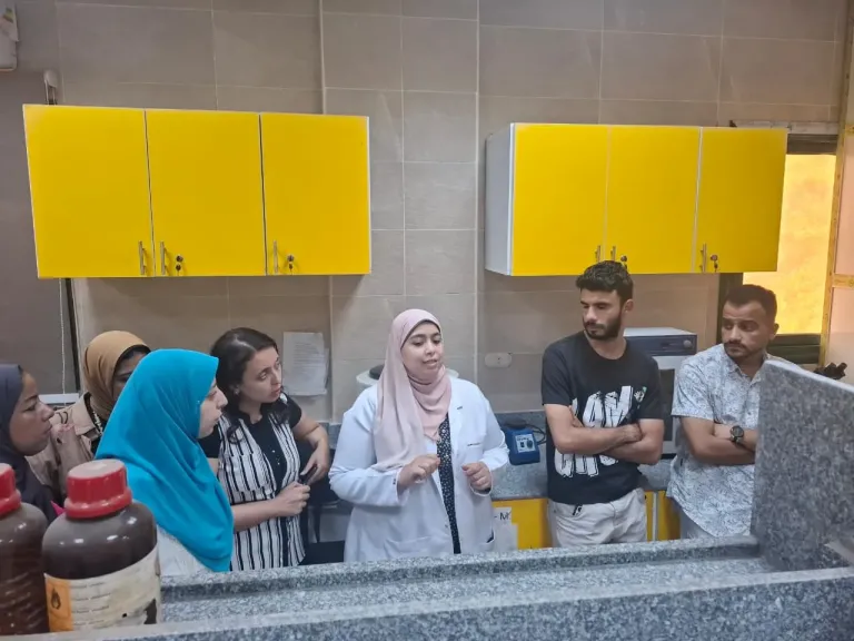 جانب من الدورة
